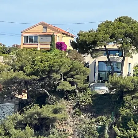 Breathtaking Mediterranean Views From Renovated Cosy Nest, Walk To Portissol And Port Lejlighed *