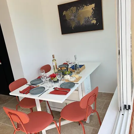 Breathtaking Mediterranean Views From Renovated Cosy Nest, Walk To Portissol And Port