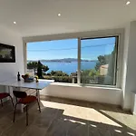 Apartment Breathtaking Mediterranean Views From Renovated Cosy Nest, Walk To Portissol And Port Sanary-sur-Mer