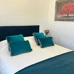 Breathtaking Mediterranean Views From Renovated Cosy Nest, Walk To Portissol And Port Apartment *