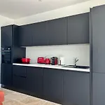 Apartment Breathtaking Mediterranean Views From Renovated Cosy Nest, Walk To Portissol And Port Sanary-sur-Mer