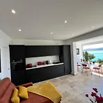Breathtaking Mediterranean Views From Renovated Cosy Nest, Walk To Portissol And Port *