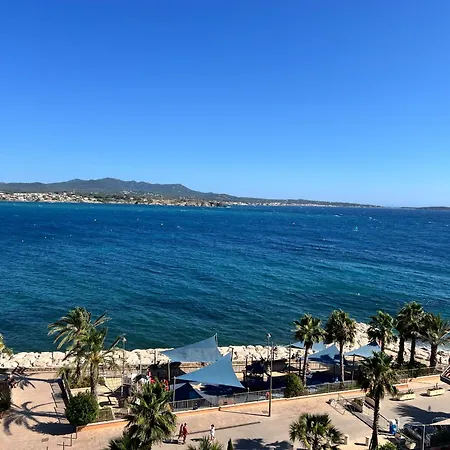 Apartment Breathtaking Mediterranean Views From Renovated Cosy Nest, Walk To Portissol And Port *