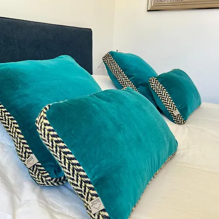 Breathtaking Mediterranean Views From Renovated Cosy Nest, Walk To Portissol And Port サナリー・シュル・メール