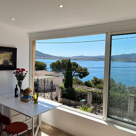 アパート Breathtaking Mediterranean Views From Renovated Cosy Nest, Walk To Portissol And Port *